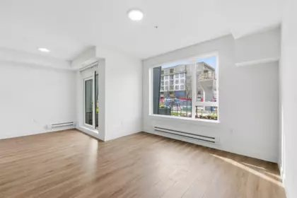 Loft / Bonus Room Photo of 112 15739 Fraser Highway, Surrey, BC