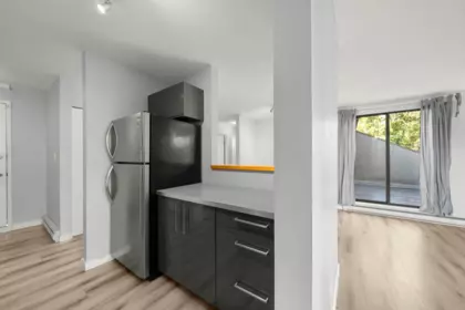 304 9128 Capella Drive, Burnaby, BC, Burnaby — Apartment/Condo for sale