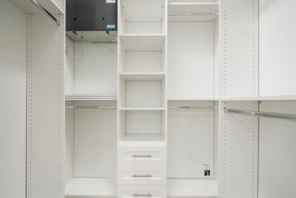 Basement Recreation Room Photo of 101 16649 18a Avenue, Surrey, BC