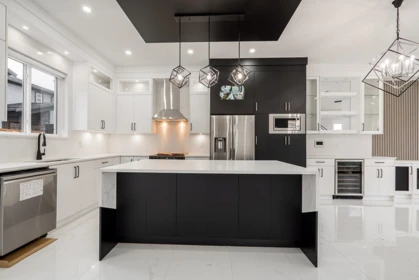 Kitchen Island Photo of 101 16649 18a Avenue, Surrey, BC