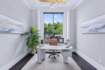 Entry Foyer Photo of 9911 Bates Road, Richmond, BC