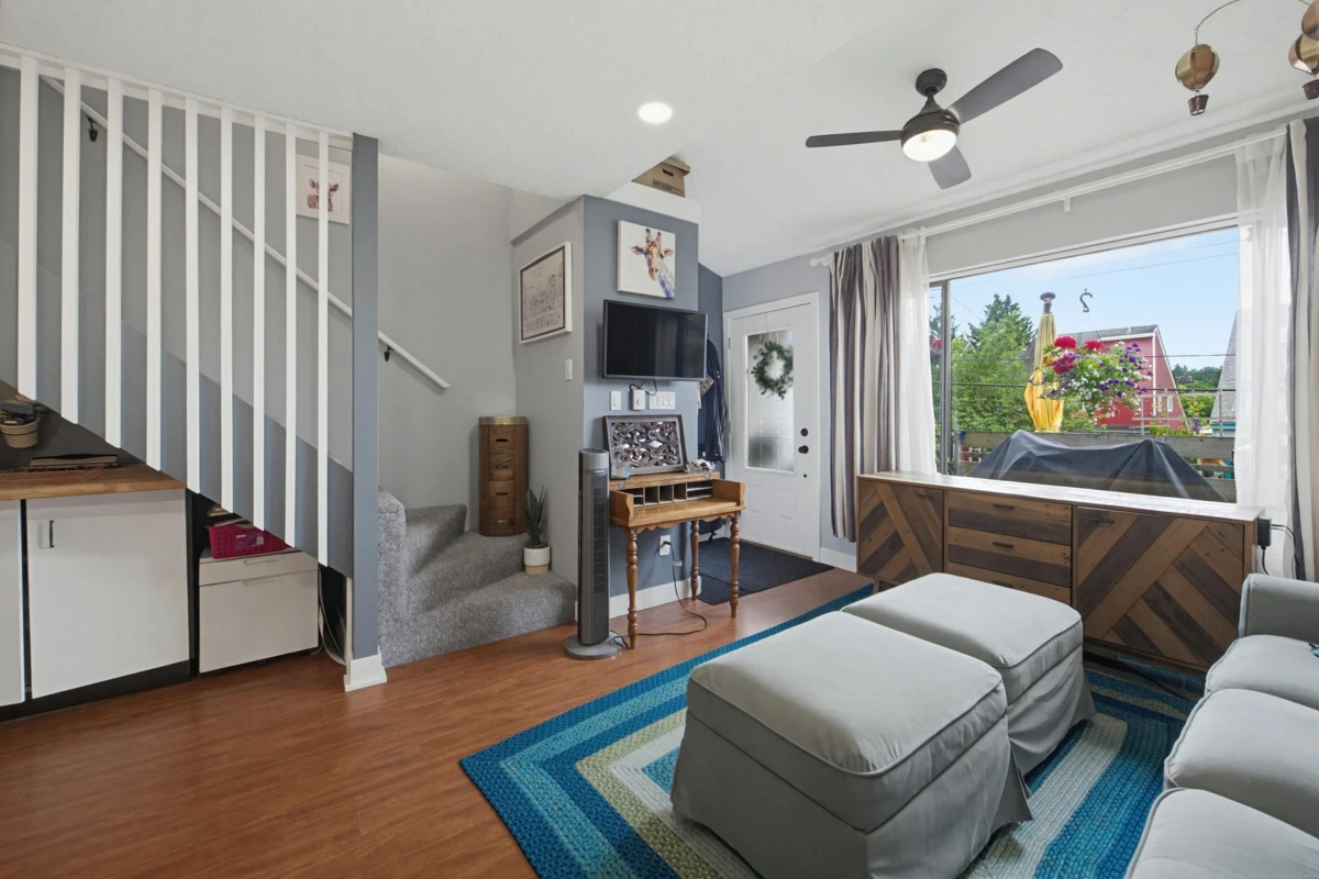 Living Room Photo of 4716 48b Street, Delta, BC