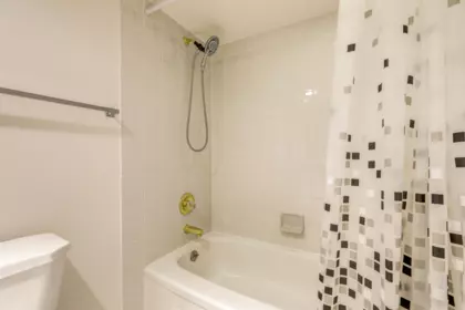 Primary Bathroom Photo of 808 10082 148 Street, Surrey, BC