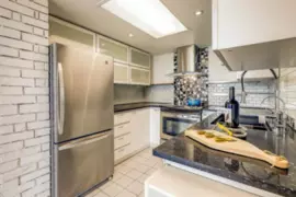 808 10082 148 Street, Surrey, BC