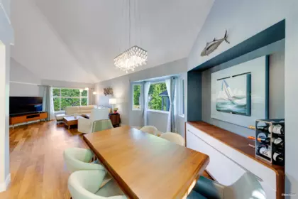 Breakfast Nook Photo of 3000 Walton Avenue, Coquitlam, BC