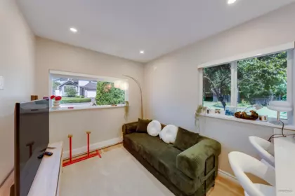 Hot Tub / Spa Photo of 3000 Walton Avenue, Coquitlam, BC