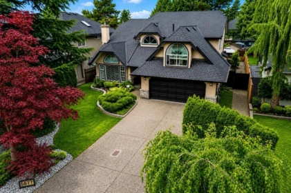 5677 185 Street, Surrey, BC, Surrey — Single Family Residence for sale