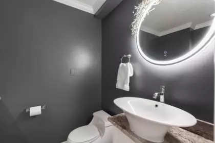 Guest Bathroom Photo of 3557 W 36th Avenue, Vancouver, BC