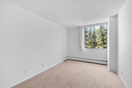 Bedroom 4 Photo of 911 2016 Fullerton Avenue, North Vancouver, BC