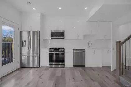Kitchen Photo of 5140 Slocan Street, Vancouver, BC