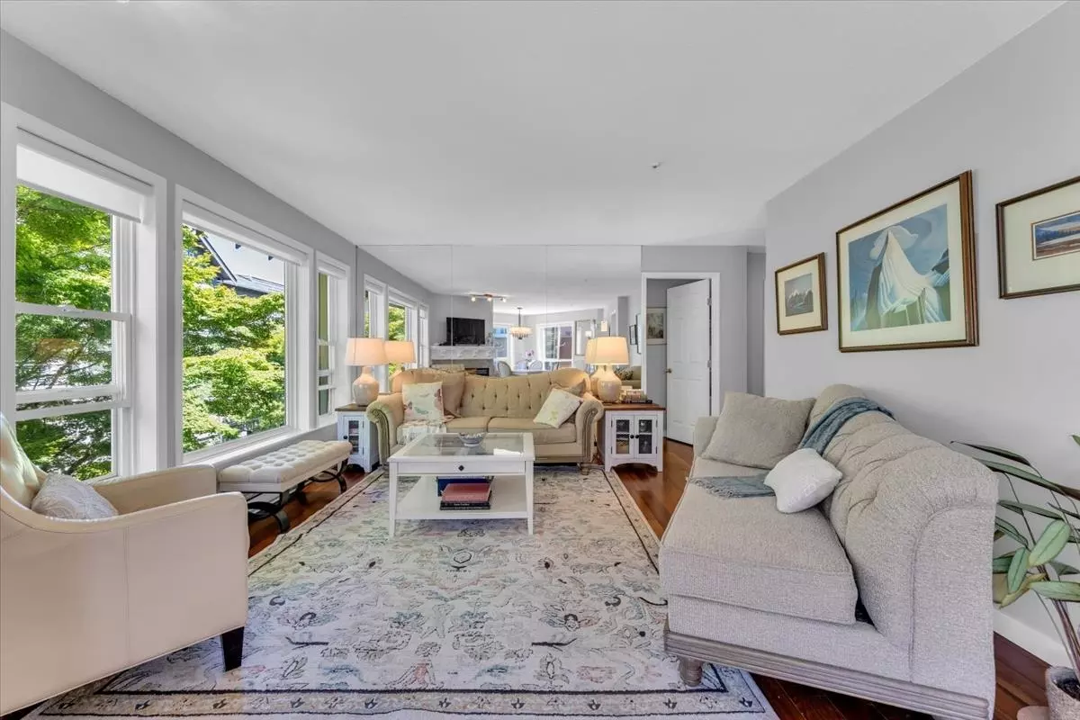 Exterior Rear Photo of 312 15555 16 Avenue, Surrey, BC