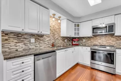 Primary Bedroom Photo of 312 15555 16 Avenue, Surrey, BC