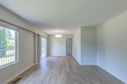 Primary Bedroom Photo of 11939 Dover Street, Maple Ridge, BC