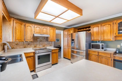 Breakfast Nook Photo of 382 Balfour Drive, Coquitlam, BC