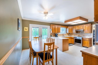 Kitchen Island Photo of 382 Balfour Drive, Coquitlam, BC