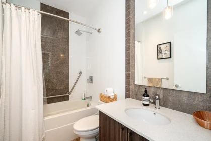 Entry Foyer Photo of C420 20211 66 Avenue, Langley, BC