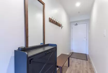 Walk-In Closet Photo of 610 38362 Buckley Avenue, Squamish, BC