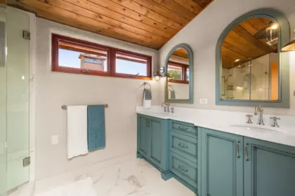 Hot Tub / Spa Photo of 3080 Mcbride Avenue, Surrey, BC