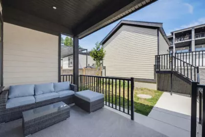 Aerial View of 16707 15a Avenue, Surrey, BC