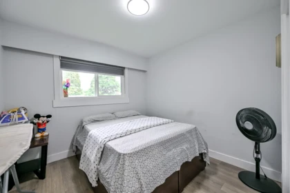 Mudroom Photo of 33331 Lynn Avenue, Abbotsford, BC