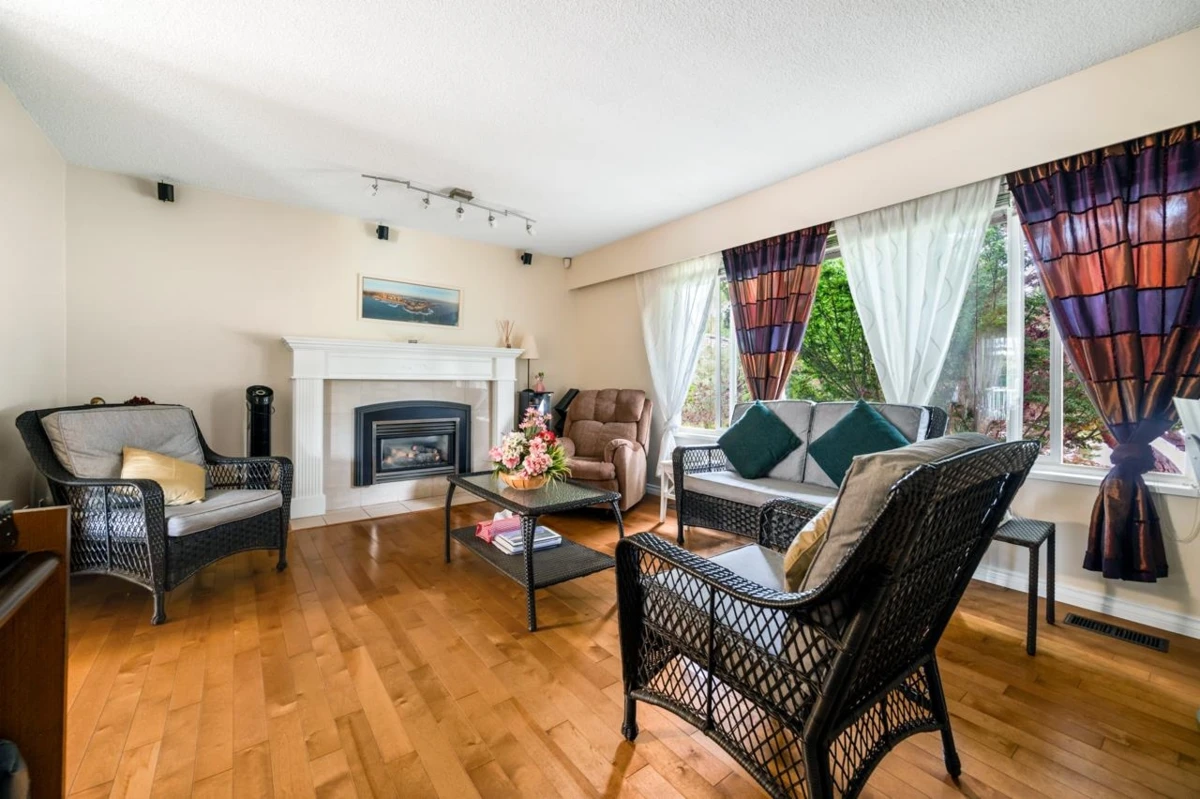 Dining Area Photo of 3431 Solway Drive, Richmond, BC