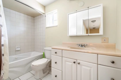 Guest Bathroom Photo of 3431 Solway Drive, Richmond, BC