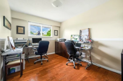 Powder Room Photo of 3431 Solway Drive, Richmond, BC