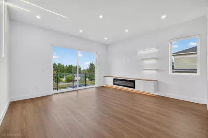 Outdoor Deck Photo of 5642 144 Street, Surrey, BC