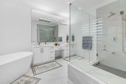 Primary Bathroom Photo of 6595 Dayton Drive, Chilliwack, BC
