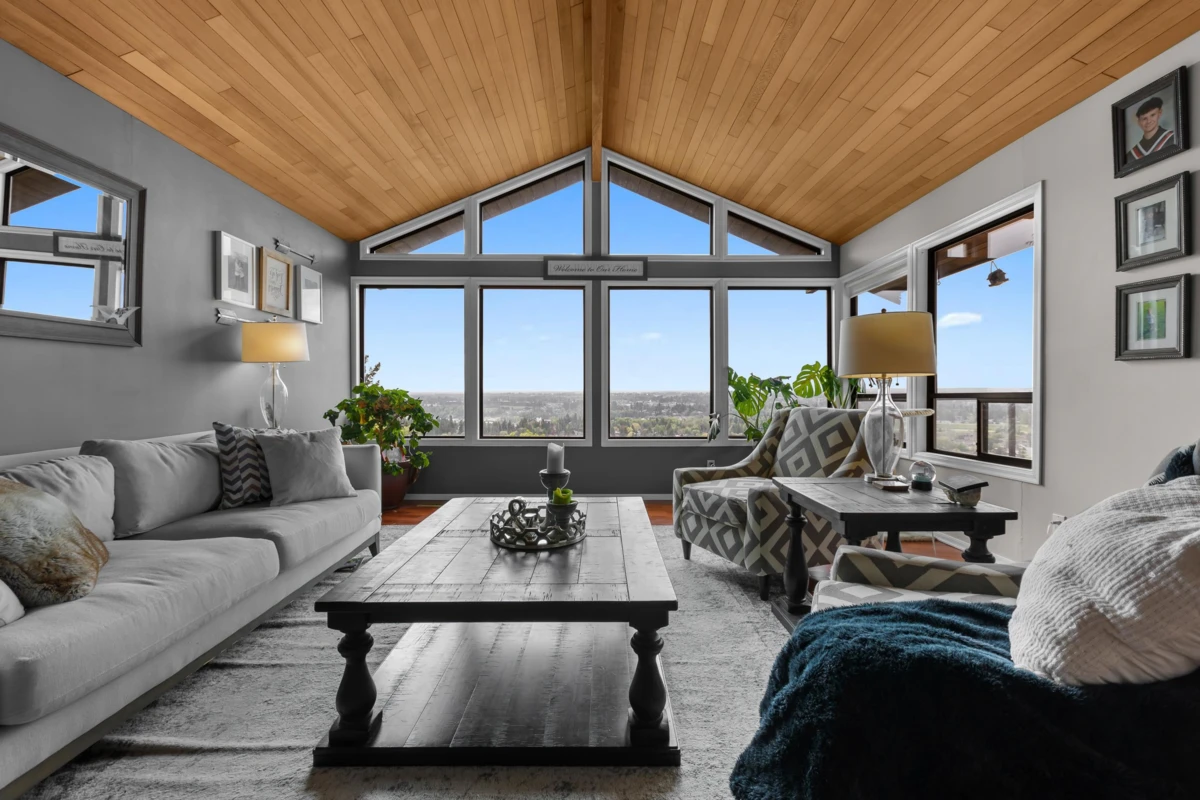 Dining Area Photo of 2581 Zurich Drive, Abbotsford, BC