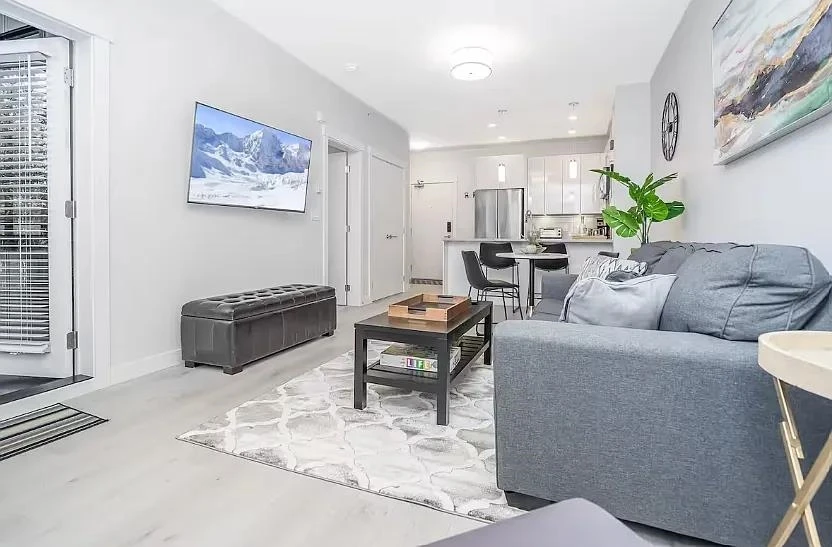Family Room Photo of 400 32690 14th Avenue, Mission, BC