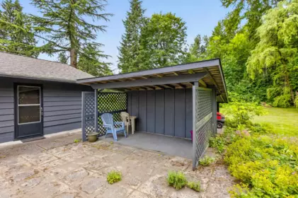 Hot Tub / Spa Photo of 22979 71a Avenue, Langley, BC