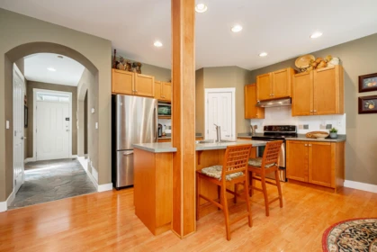 Kitchen Photo of 1899 Parkway Boulevard, Coquitlam, BC