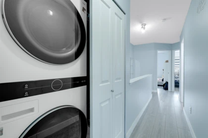 Hallway Photo of 42 15871 85 Avenue, Surrey, BC