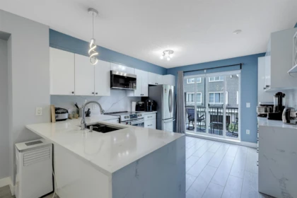 Primary Bathroom Photo of 42 15871 85 Avenue, Surrey, BC