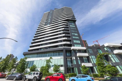1208 4433 Alaska Street, Burnaby, BC, Burnaby — Apartment/Condo for sale