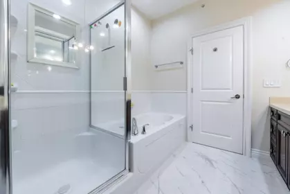Entry Foyer Photo of 6386 Larkin Drive, Vancouver, BC
