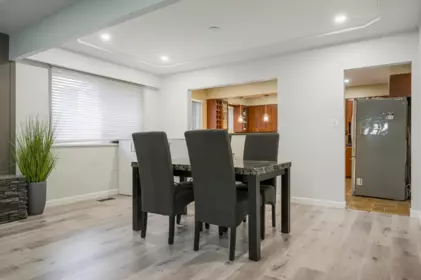 Breakfast Nook Photo of 9663 Townline Diversion Road, Surrey, BC