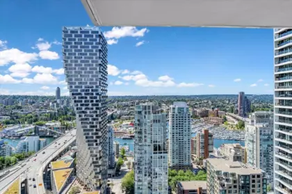 Office / Den Photo of 3103 1335 Howe Street, Vancouver, BC