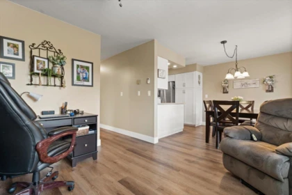 Primary Bedroom Photo of 220 32691 Garibaldi Drive, Abbotsford, BC