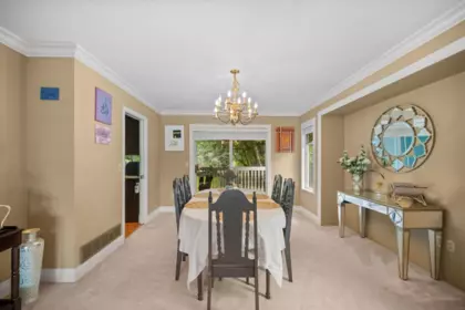 Kitchen Photo of 5686 125a Street, Surrey, BC