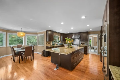 5686 125a Street, Surrey, BC, Surrey — Single Family Residence for sale