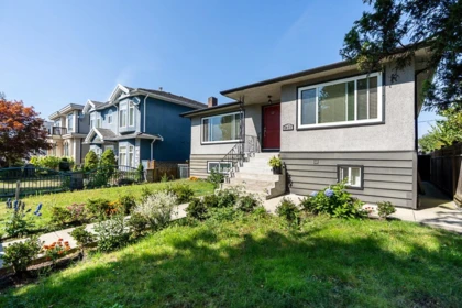 Exterior Rear Photo of 2873 E 54th Avenue, Vancouver, BC