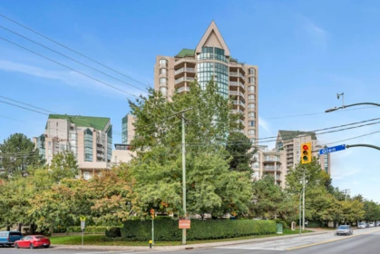 Fitness Center Photo Near 1802 1190 Pipeline Road, Coquitlam, BC