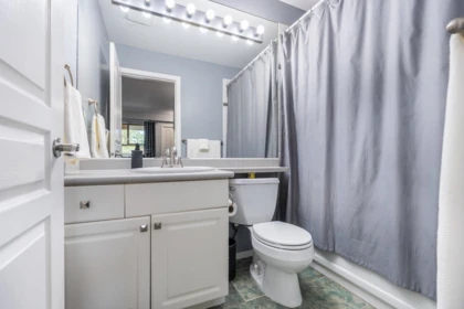 Laundry Room Photo of 506 215 Twelfth Street, New Westminster, BC