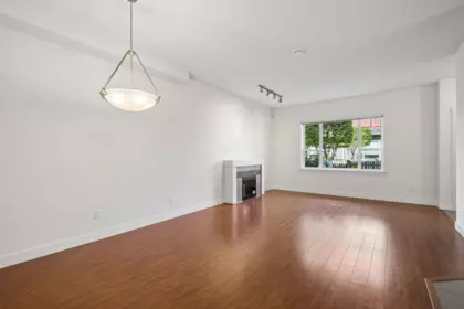 15 9699 Sills Avenue, Richmond, BC, Richmond — Townhouse for sale