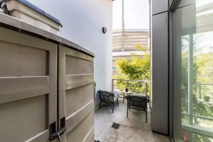 Laundry Room Photo of 121 W Georgia Street, Vancouver, BC