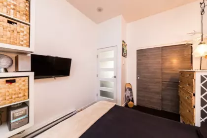 Mudroom Photo of 121 W Georgia Street, Vancouver, BC
