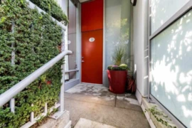 121 W Georgia Street, Vancouver, BC