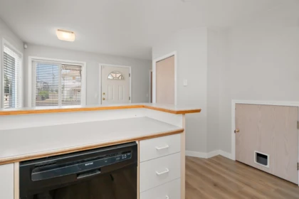 Breakfast Nook Photo of 1 9206 Corbould Street, Chilliwack, BC